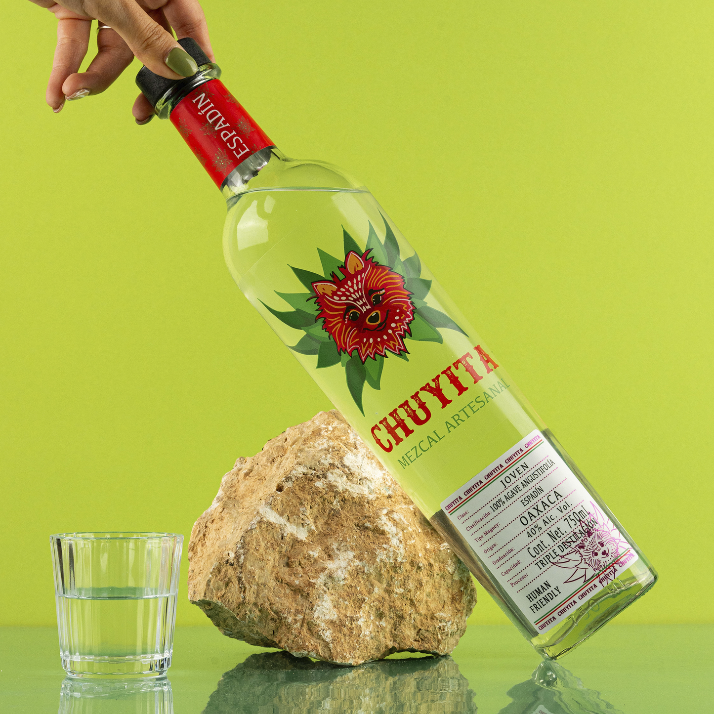 Mezcal Chuyita Artesanal Botella de 750ml